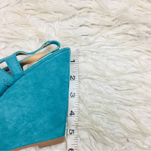 Nine West Smootheff turquoise Wedge Sandal size 9 - Picture 8 of 8